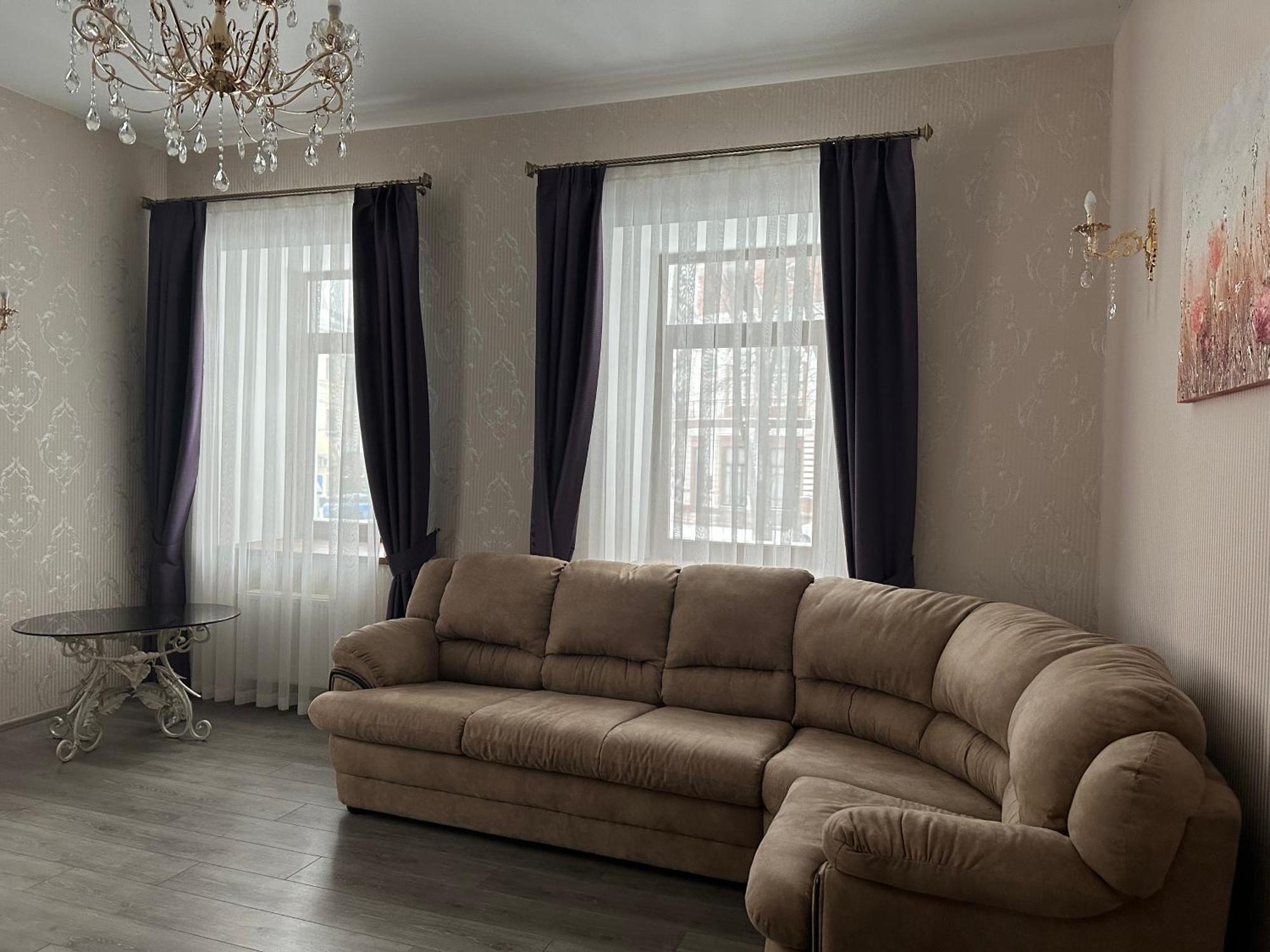 Centralnyi Hotel Poltava Buitenkant foto