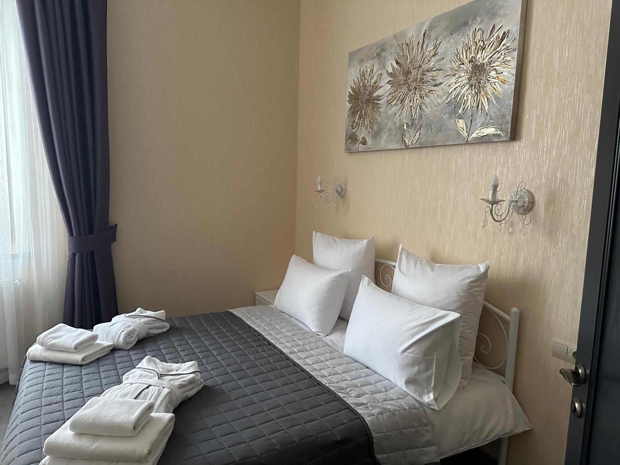 Centralnyi Hotel Poltava Buitenkant foto