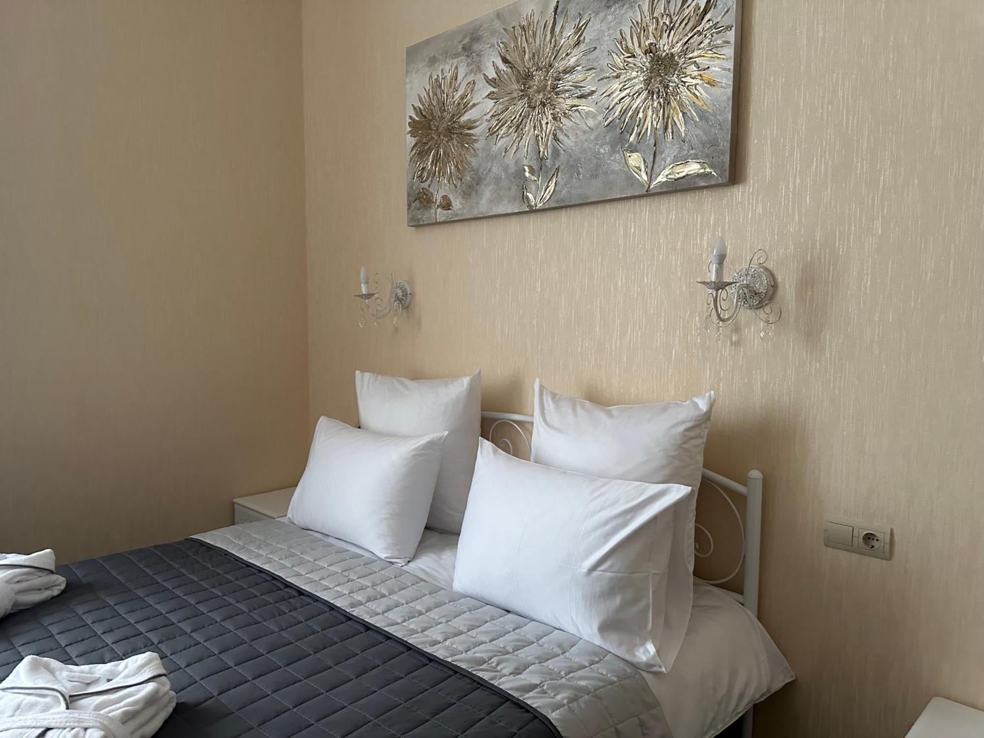Centralnyi Hotel Poltava Buitenkant foto