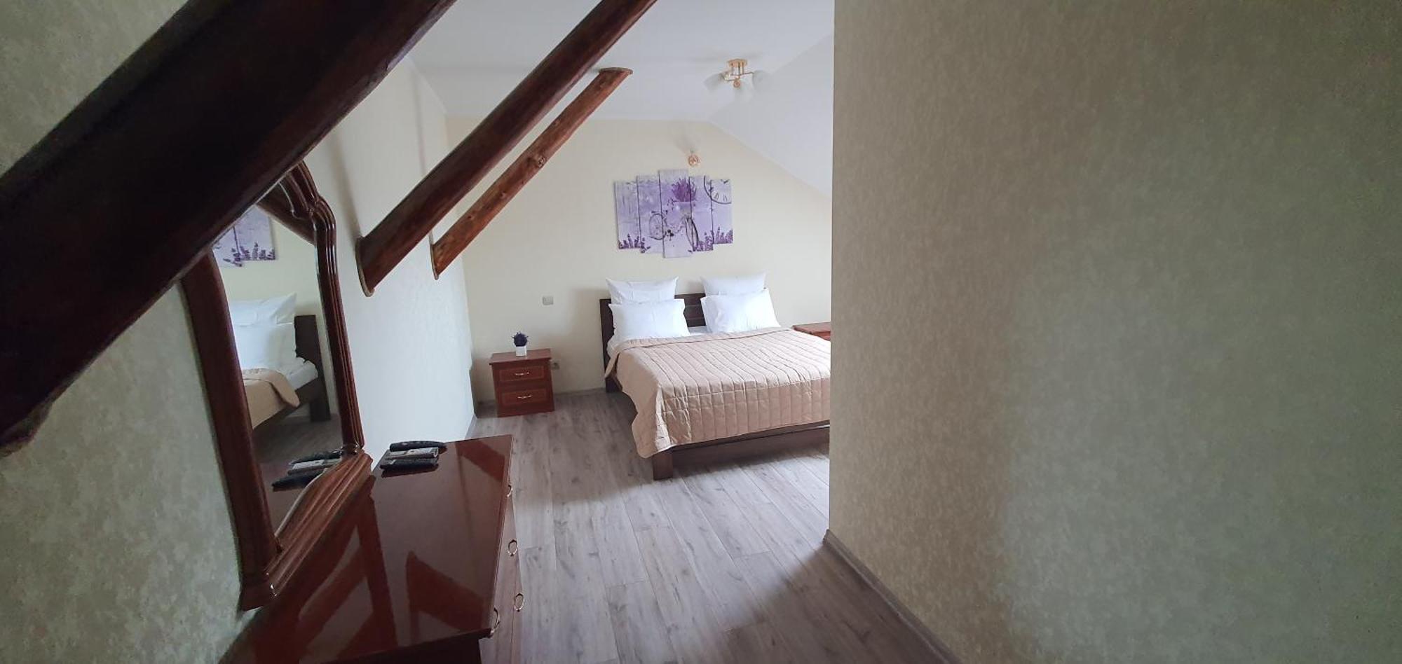 Centralnyi Hotel Poltava Buitenkant foto