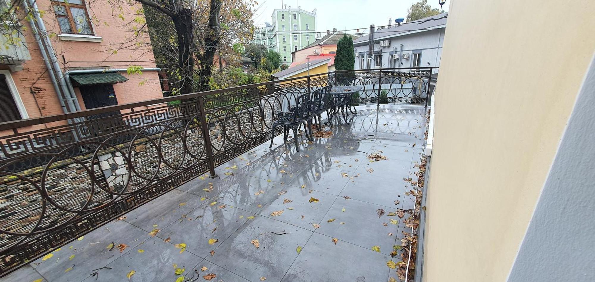 Centralnyi Hotel Poltava Buitenkant foto